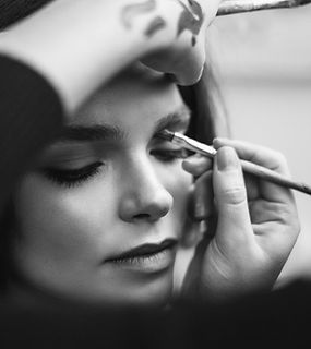 Makeup Artist_edited.jpg