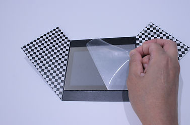 [画像] ガラスフレームを組み立てる d