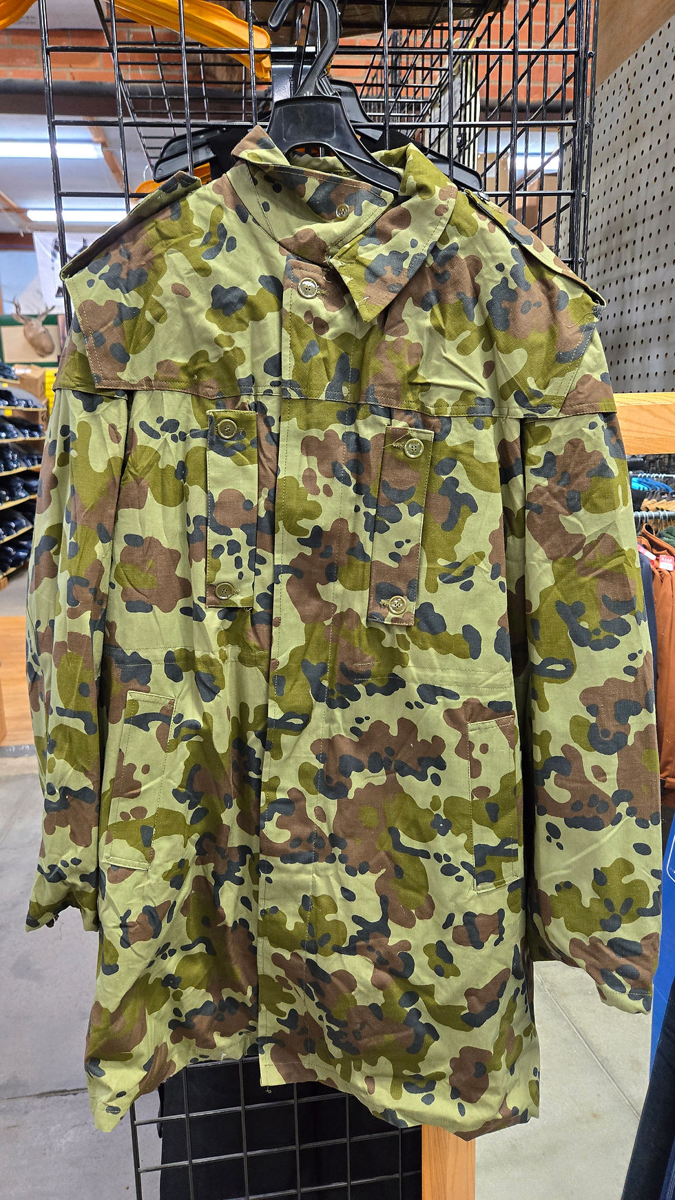 Thumbnail: Romanian M90/M94 Camo Parka