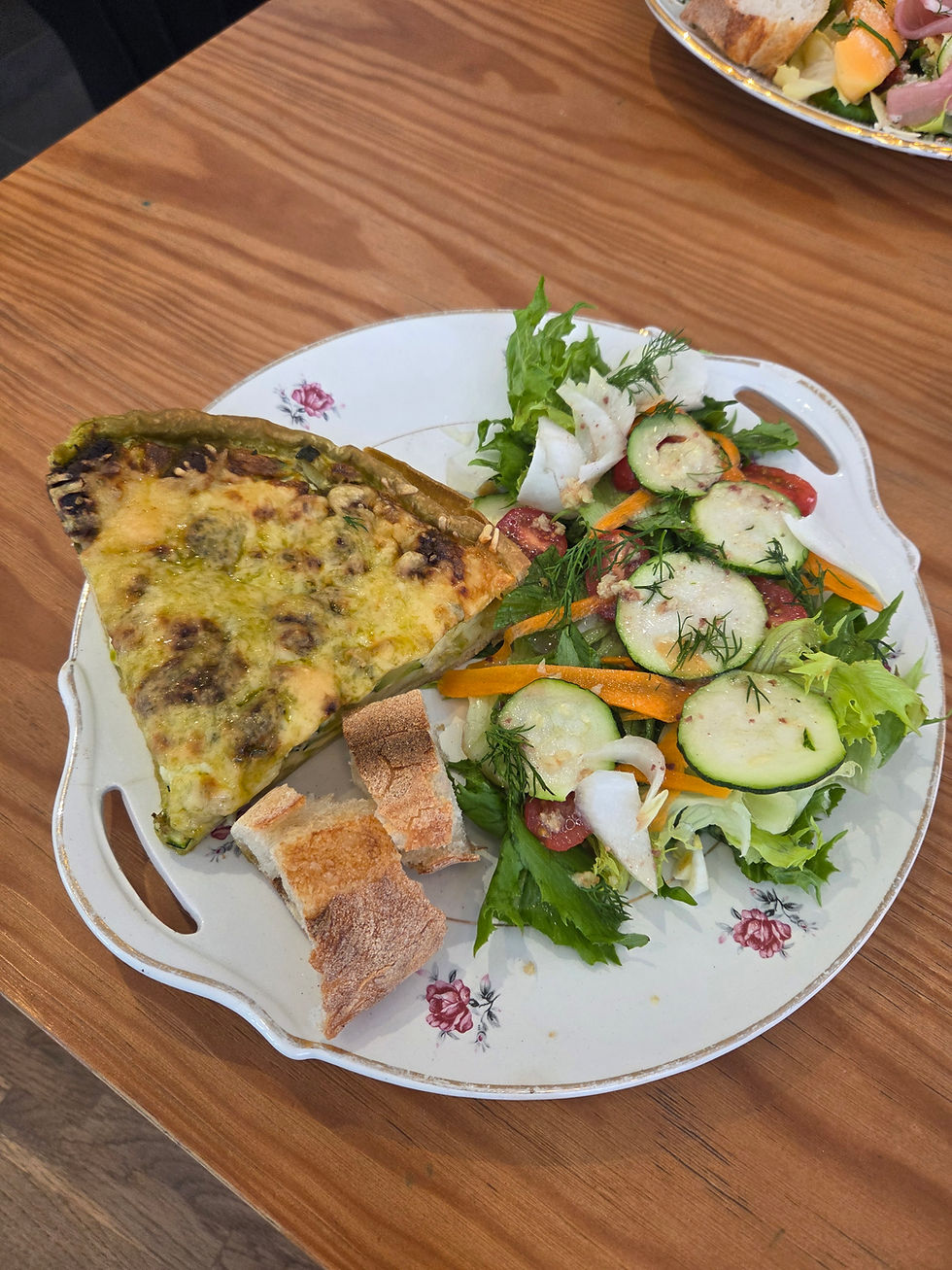 Tart du jour, salad