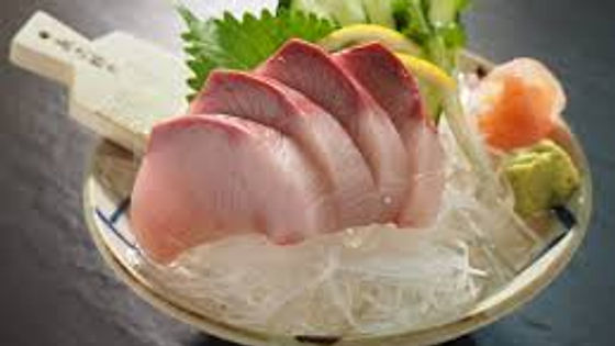 HAMACHI SASHIMI (3pcs)
