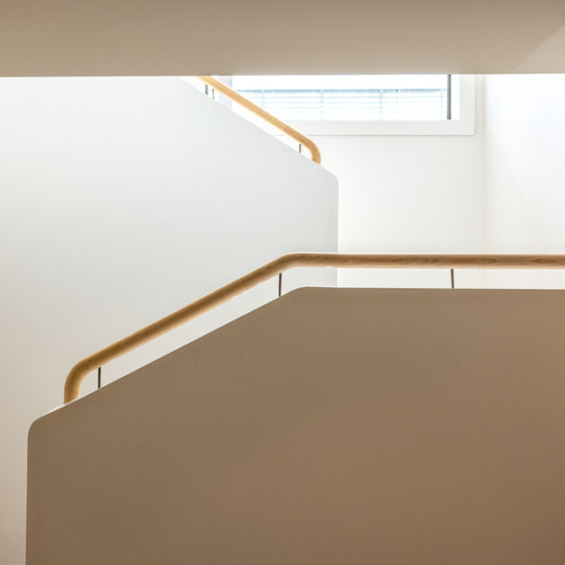 Waiheke Island Interior Design, Oak hand rail