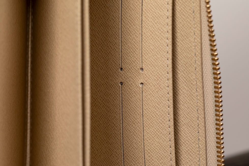 Thumbnail: Louis Vuitton Zippy Wallet Damier Azur