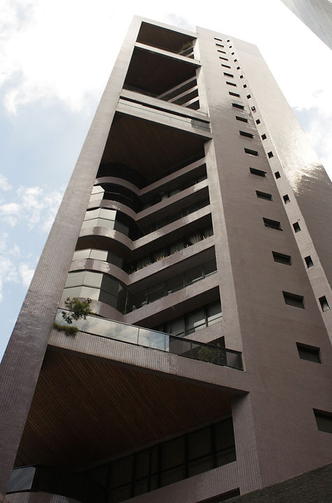 ed. ValenteXXII 3.jpg