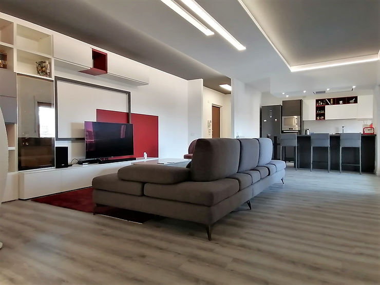 Living con divano e cucina a vista – For Design Arredamenti a Cosenza