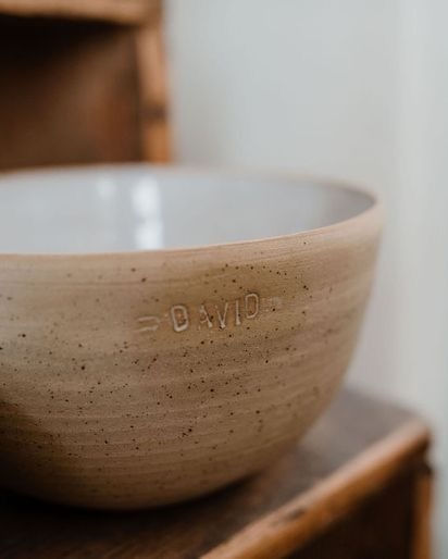 Schale mit Name verziert