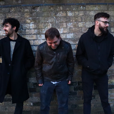 Single Review: Bat Flattery - Sweet Thomas