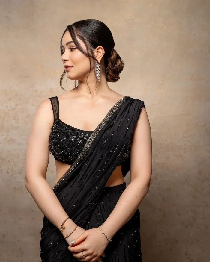 Style Analysis of Sara Tendulkar