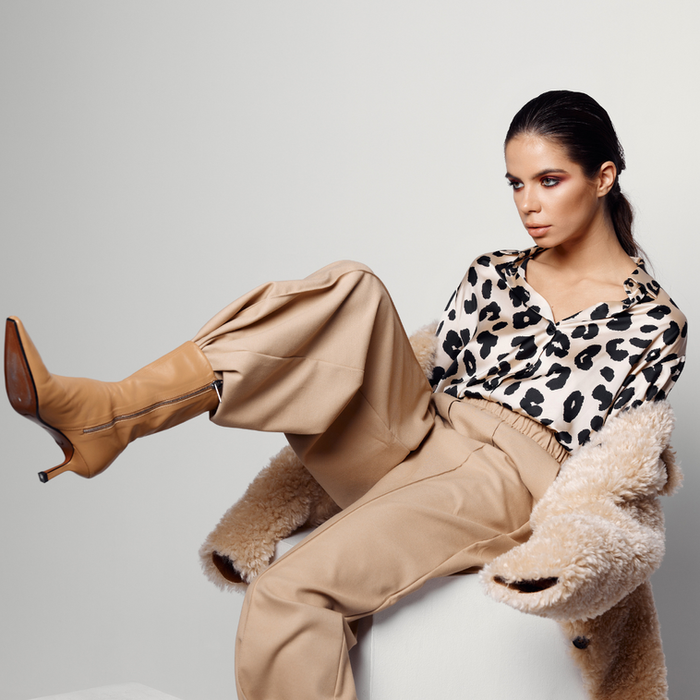 Discover a new you with StyleBuddy’s Style Makeover Service. Expert stylists curate personalized looks that align with your personality, body type, and lifestyle.