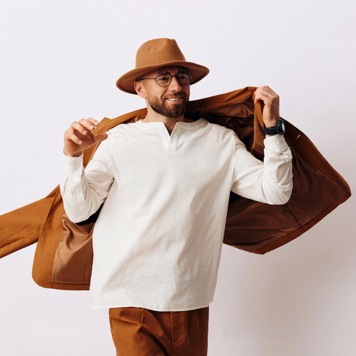 Discover a new you with StyleBuddy’s Style Makeover Service. Expert stylists curate personalized looks that align with your personality, body type, and lifestyle.