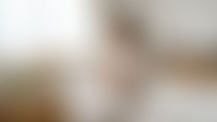 皮膚與足部護理 香港 — 長者塗抹保濕乳液護理皮膚