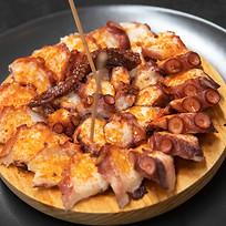 Casa Maria- Pulpo a feira.jpg