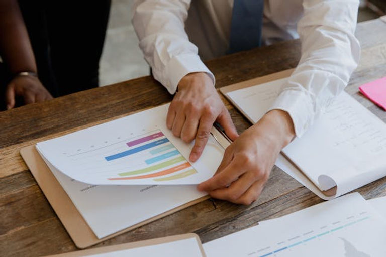 Commercial real estate direct staffing, property management recruitment, executive search for senior living and real estate development, headhunting in real estate commercial and residential