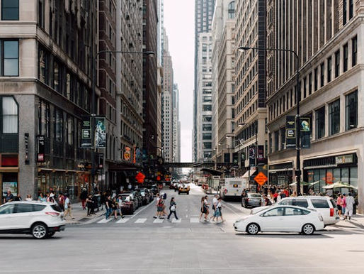 How Property Management Leaders Influence Market Positioning 🏢📊