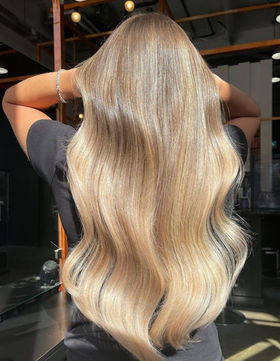 Blunt-coiffure_CUT AND STYLING 2.JPG