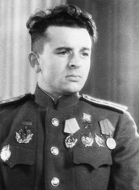 Александр_Терентьевич_Карпов.jpg