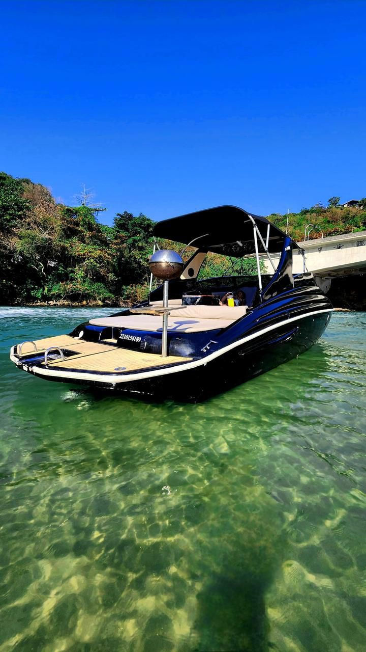 Lancha Black - 34 pés