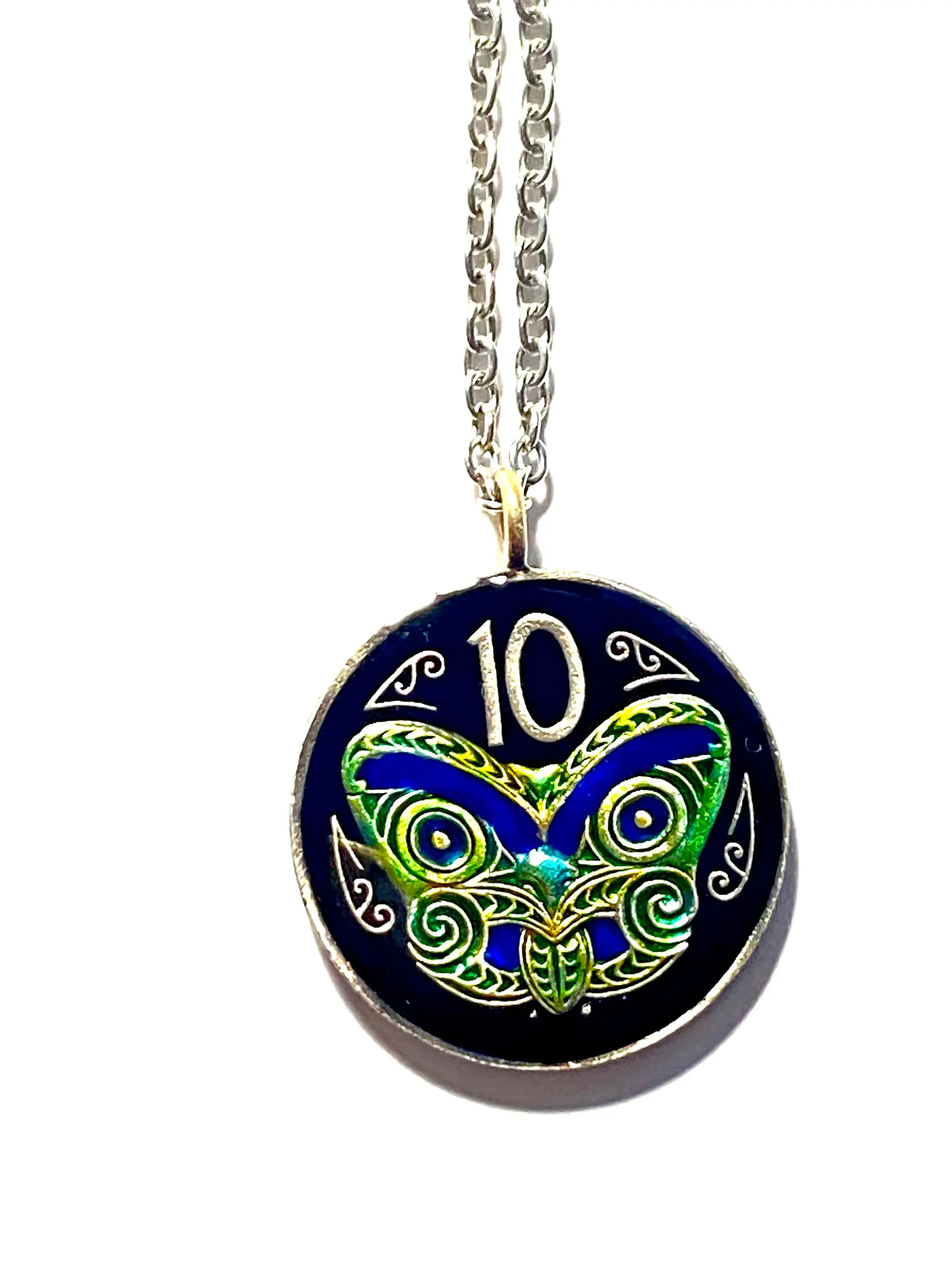 1967 - 2001 Necklace New Zealand coin10 cents Maori Mask Koruru