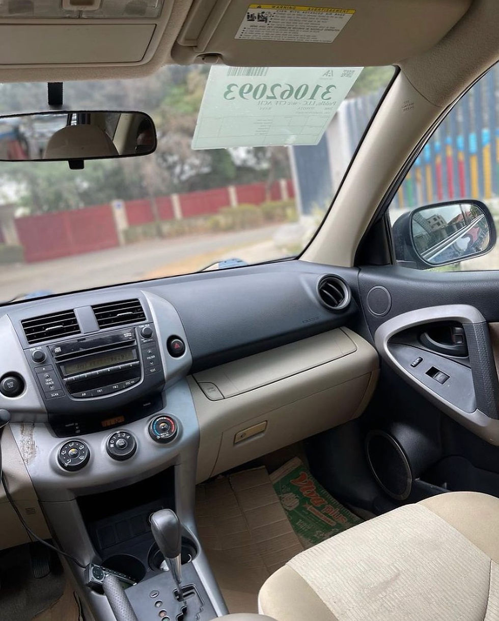 Thumbnail: 2008 Toyota RAV4