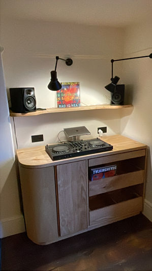 8BB7E29F-D9FE-46DC-B2E1-B0BD61296178