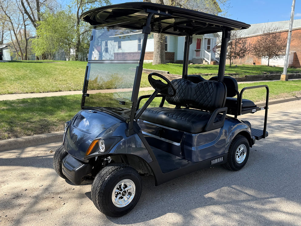 Thumbnail: 2017 Yamaha Quietech EFI Gas Golf Cart
