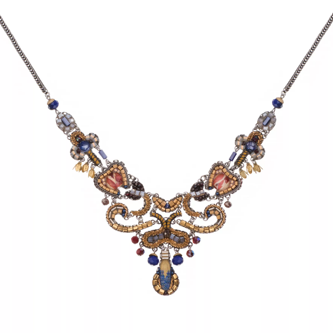 Jazz and Blues, Rose Necklace
