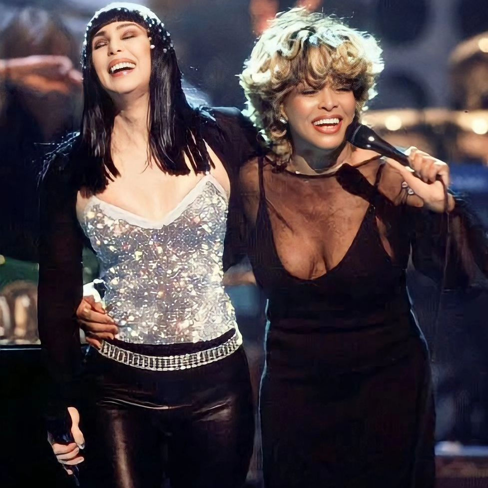 Cher and Tina Turner performing "Proud Mary" live at NYC's Beacon Theatre, 1999