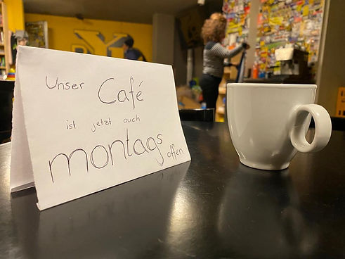 Café Montag.jpeg