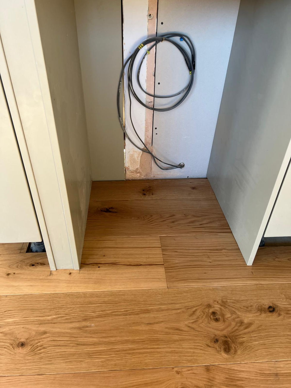 Cornwall flooring contractor