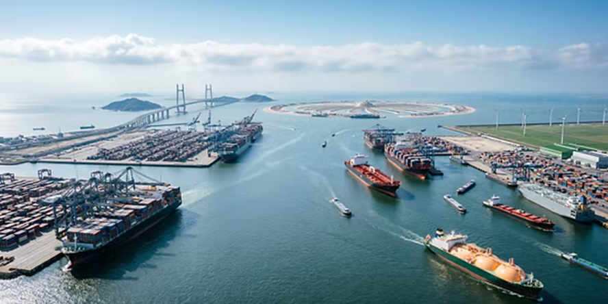 When they close the doors of the World; the fragility of Megaports