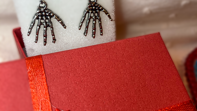 Hands Dangle Earrings