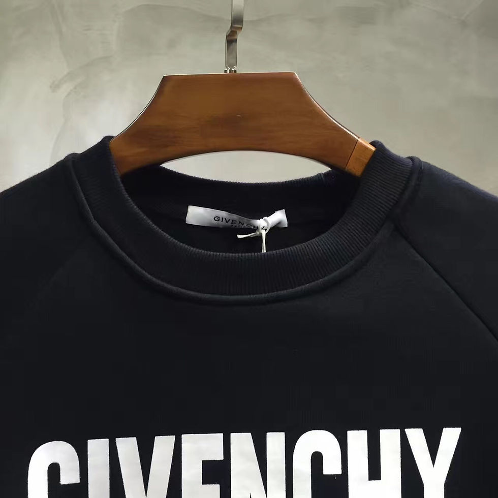תמונה ממוזערת: סוודר Givenchy שחור עם רוכסן 360°