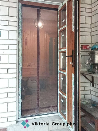 Купити пластикові двері