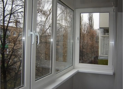 Класичне скління балкона