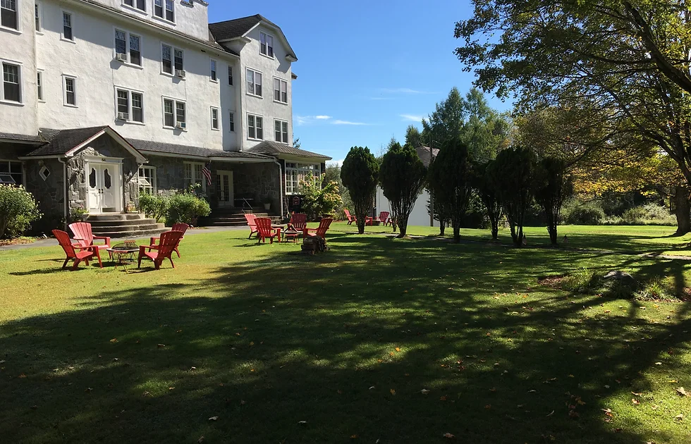 Kenoza Lake View Manor Best Closest Hotel To Bethel Woods 7 26