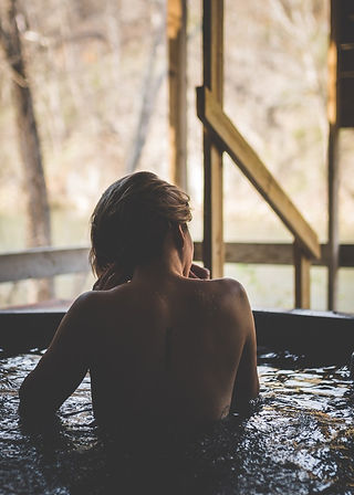photo-1521474898-f4c64745a64f.jpeg