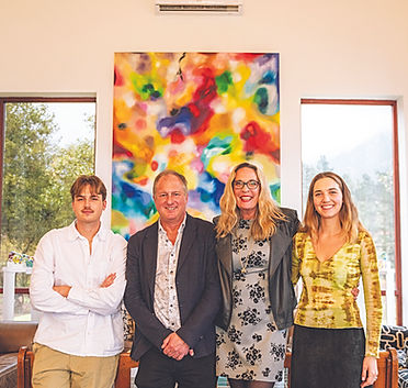 pierre-chatel-innocenti-Lk-nu_hX6ms-unsplash 2.png