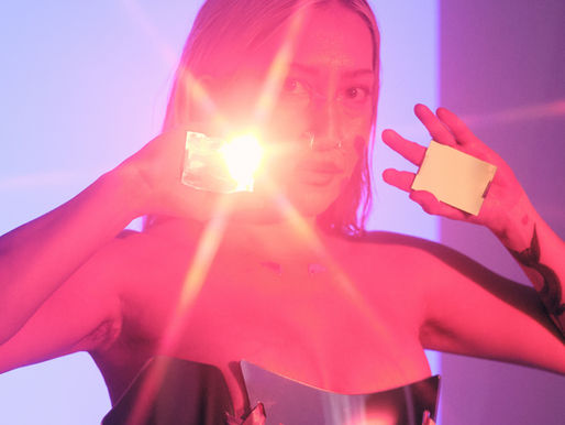 María del diablo debuta con su nuevo single "Let's Get High"