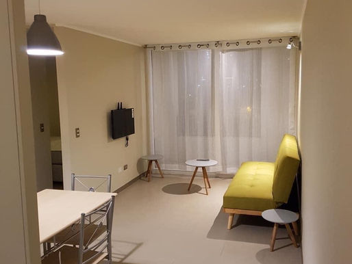 Se Arrienda Departamento en Santiago Centro, a pasos del Metro Avda. Matta.