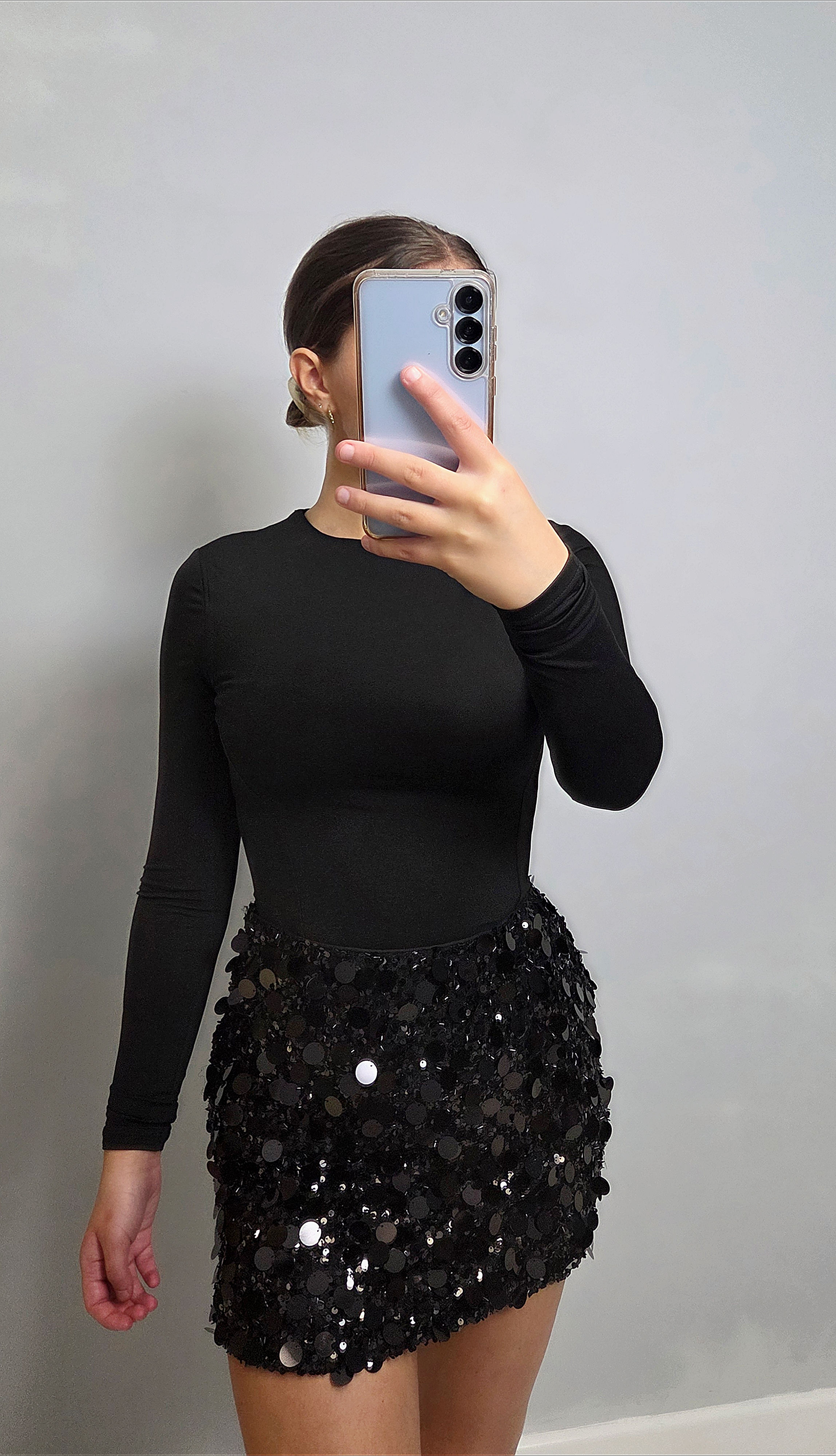 Mid Rise Disc Sequin Mini Skirt