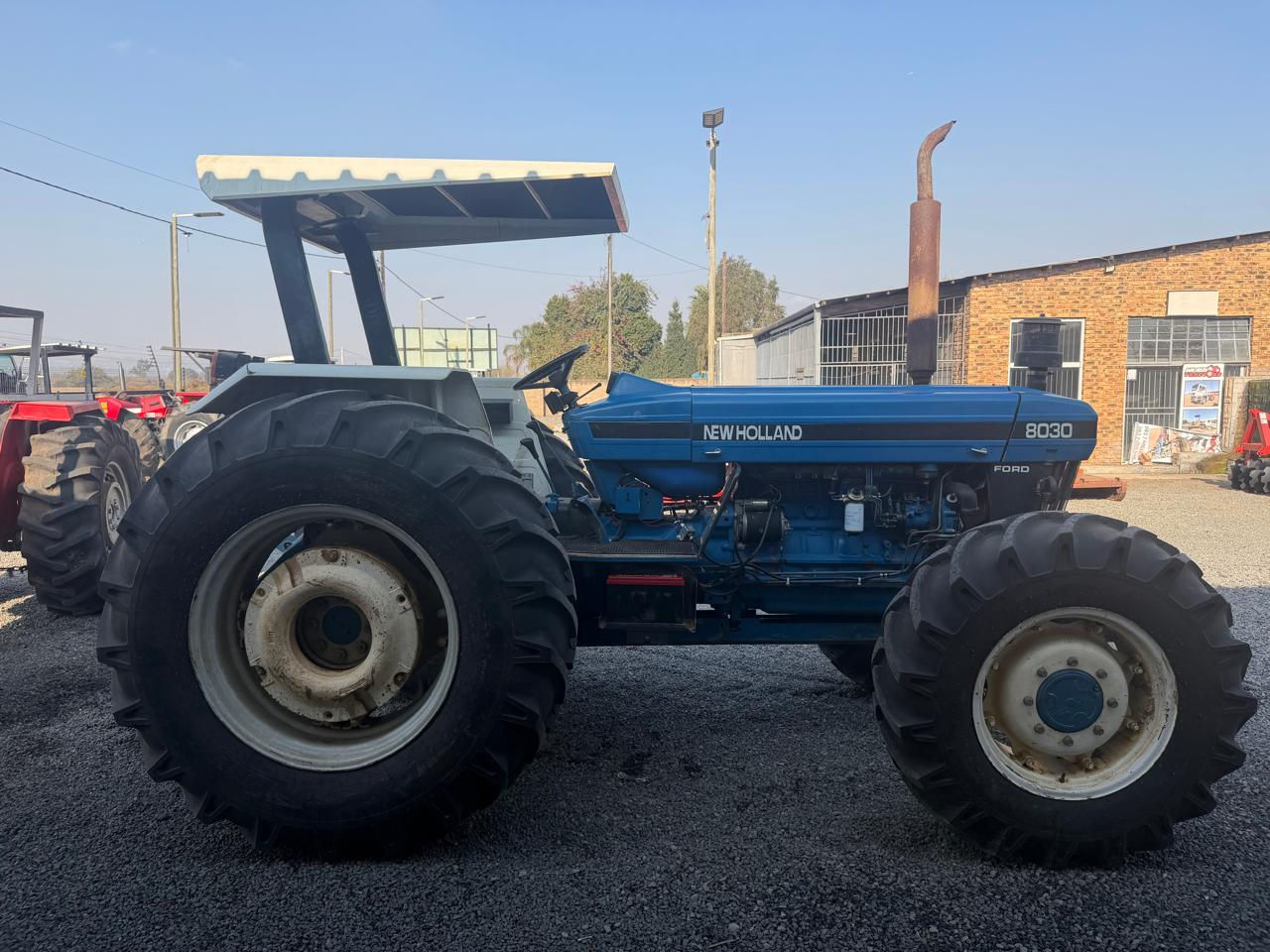 New Holland 8030