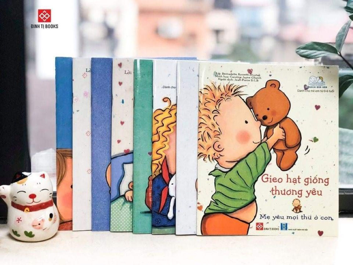 Bộ 8 cuốn “Gieo hạt giống thương yêu”