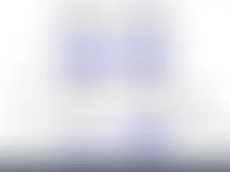 JPG vs PNG comparison chart. Quality: Image icons. Compression: Files with arrow/downward lines. Transparency: Image with checkered BG.