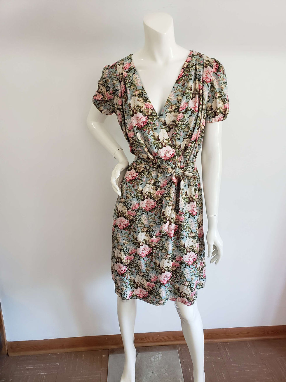 Thumbnail: Floral Pleated Dress with Elastic Waist and Belt