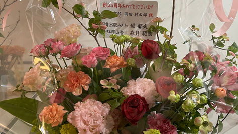 同世代の研究者、編集者