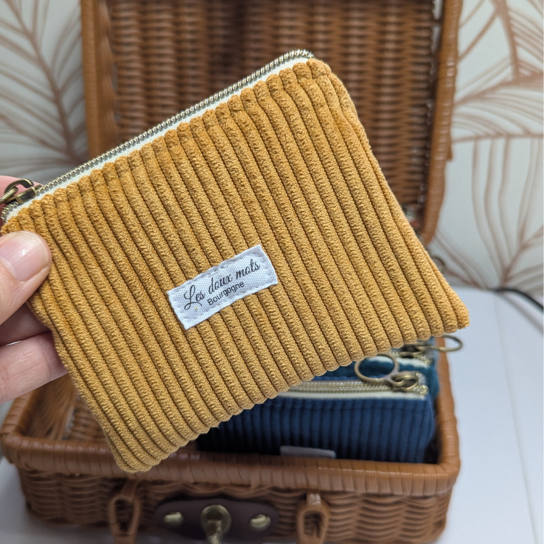 Porte monnaie moutarde