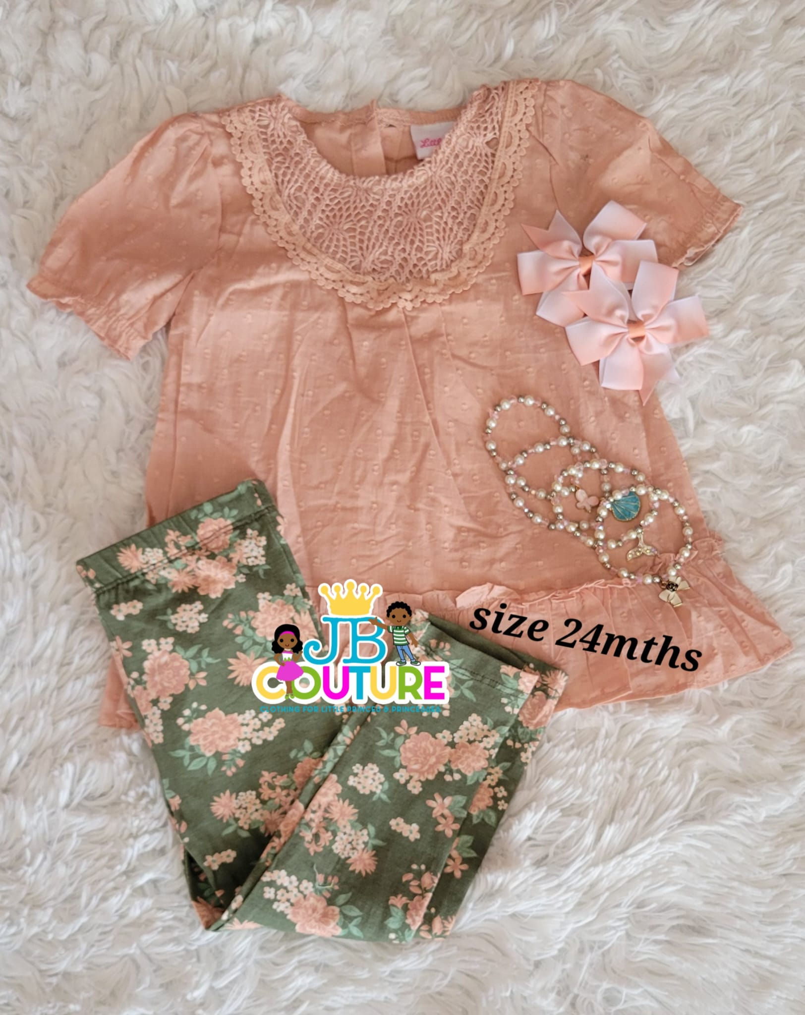 Peach and green set 