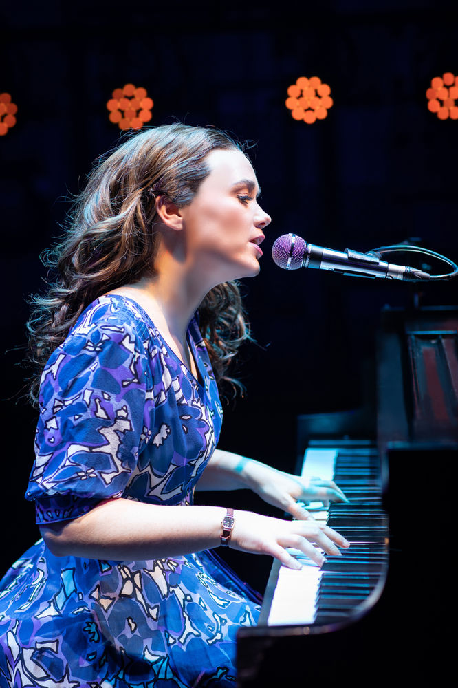 Beautiful The Carole King Musical Bristol Hippodrome REVIEW