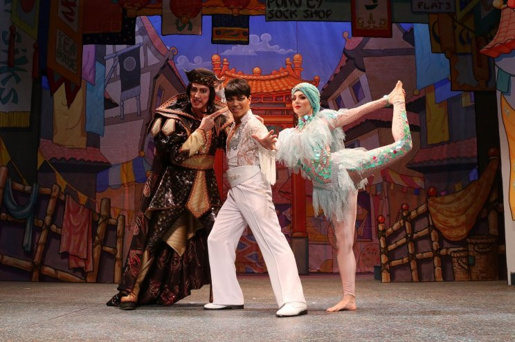 17403_aladdin_-_abanazar_genie_and_spirit_of_the_ring