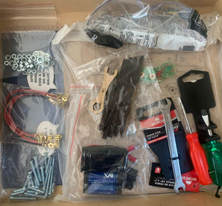 MANUSEIO E MONTAGEM DE KIT EDUCACIONAL
